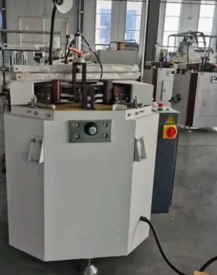 100mm Blade Stroke × 3500mm Çərçivə Tutumu Ağır Tək Başlı Alüminium Pəncərə Qapı Künc Bükmə Maşını