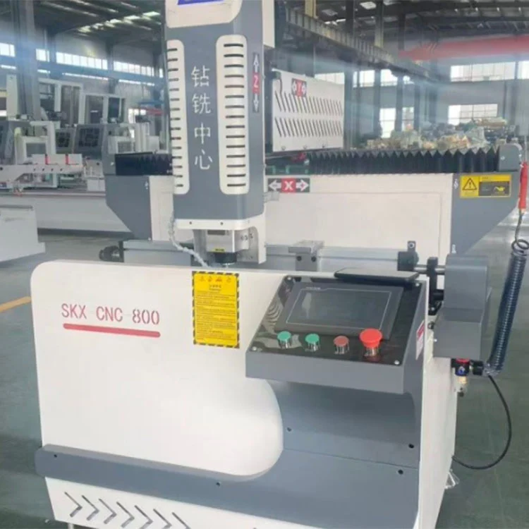 Sənaye Alüminium Profilləri üçün 800mm CNC Emalı Mərkəzi