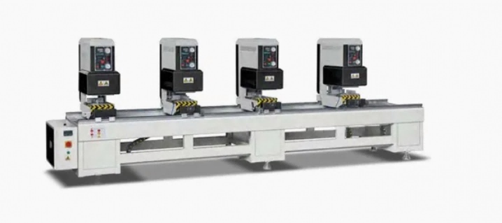 Yüksək Performanslı PVC UPVC Rəngarəng Pəncərə Profilli, 4 Dəqiq Başlıqlı Ağır Yük Daşıyıcı Dikişsiz Qaynaq Maşınları